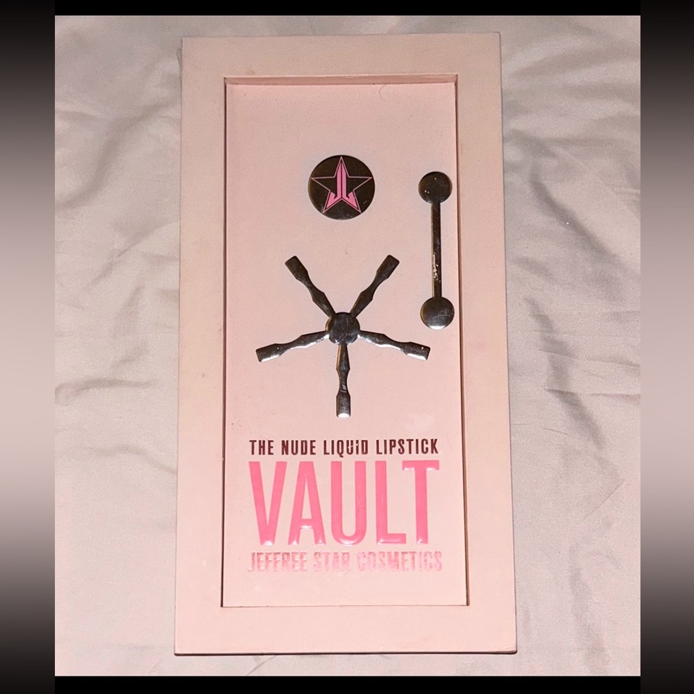 Jeffree star cosmetics lipstick vault